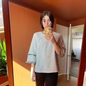 Cute neutral textured boutique top